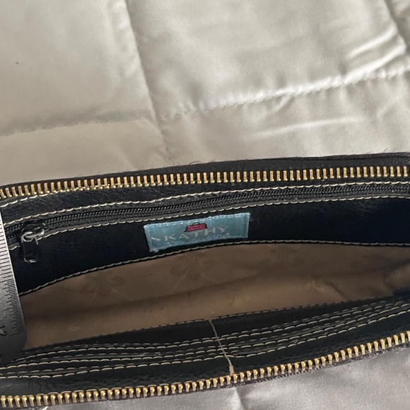 Kathy Van Zealand Jacquard Black Crossbody Bag - Picture 7 of 15